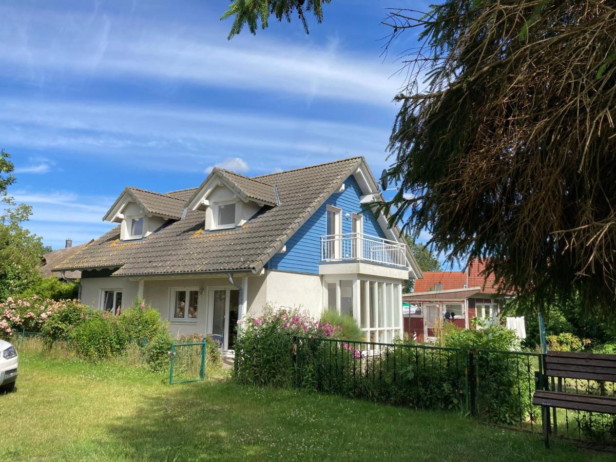 Ferienhaus Am Wasser Im Gruenen Zecherin 外观 照片